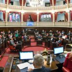 avanza proyecto que contempla la reelección indefinida para cargos legislativos
