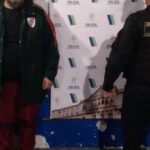 Detuvieron a un prestamista que se paseaba con una ametralladora para cobrar deudas en el Gran Buenos Aires
