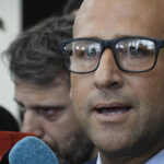 daba protección y cobraba del juego ilegal